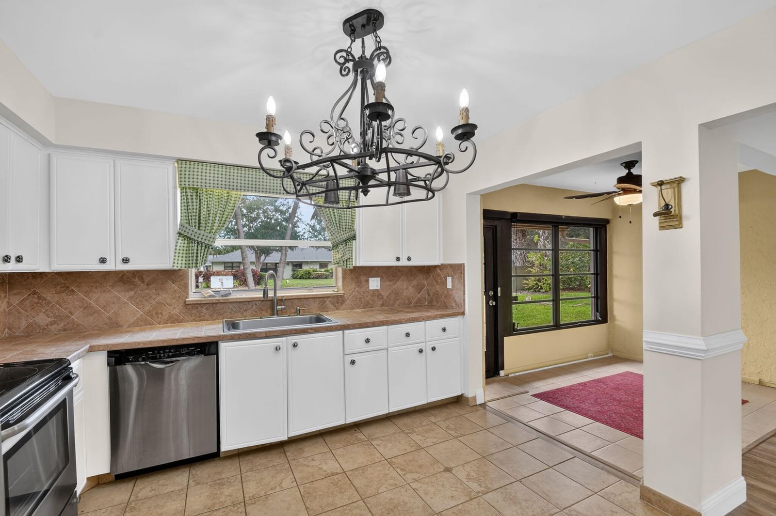 9930 Frangipani Tree Way #B, Boynton Beach, FL 33436 photo 4