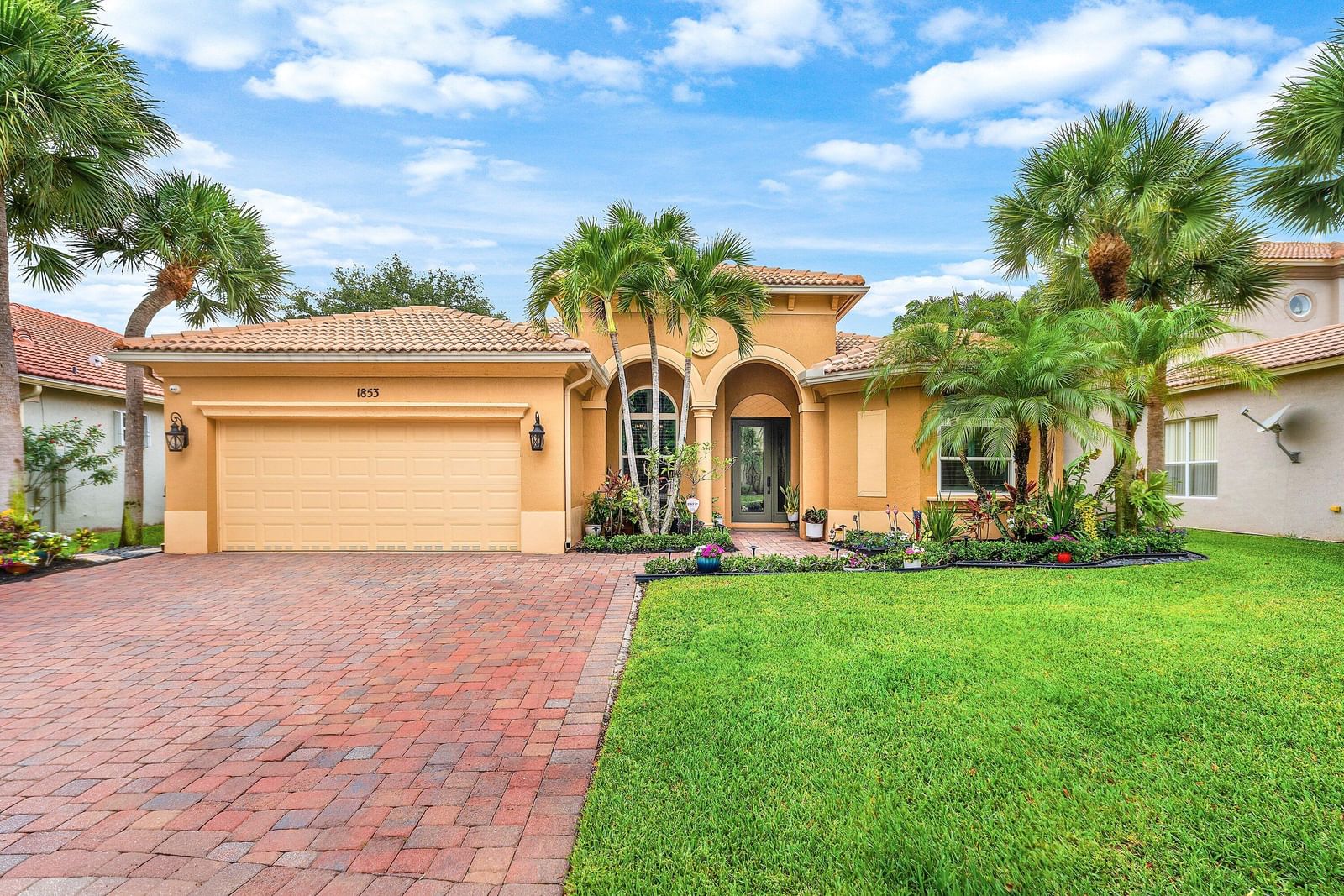 1853 Palisades Drive, West Palm Beach, FL 33411 photo 4