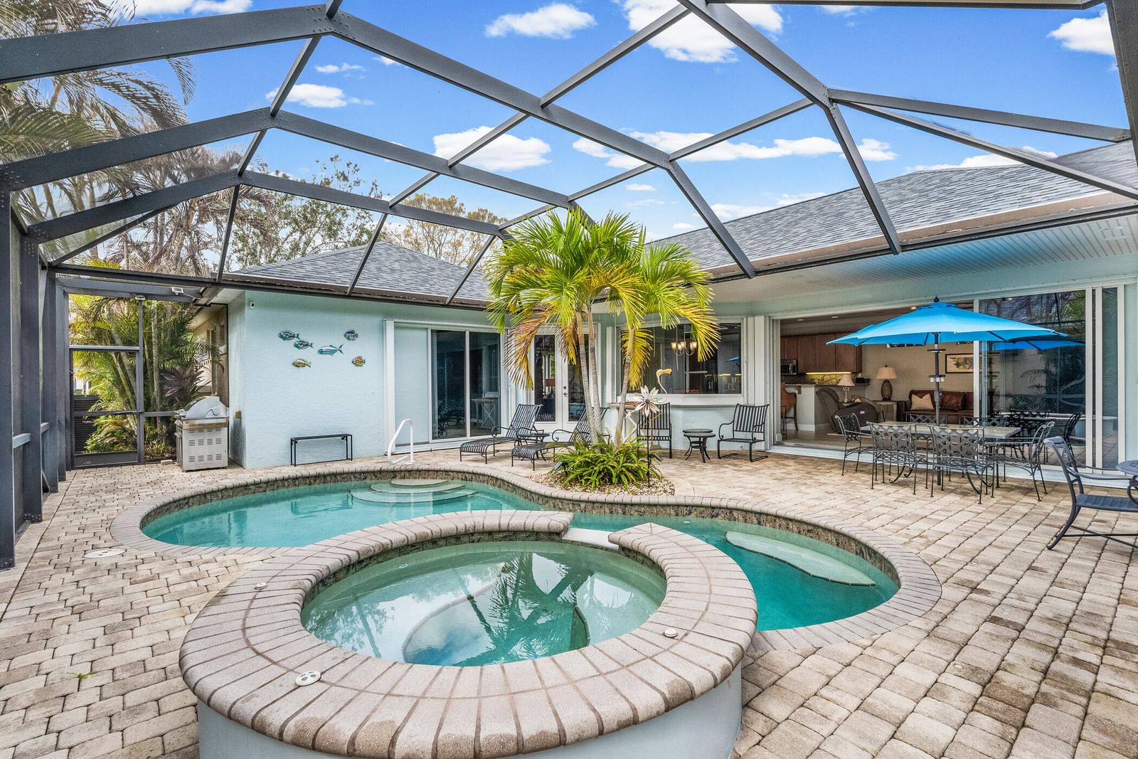 224 Oak Hammock Circle SW, Vero Beach, FL 32962 photo 2