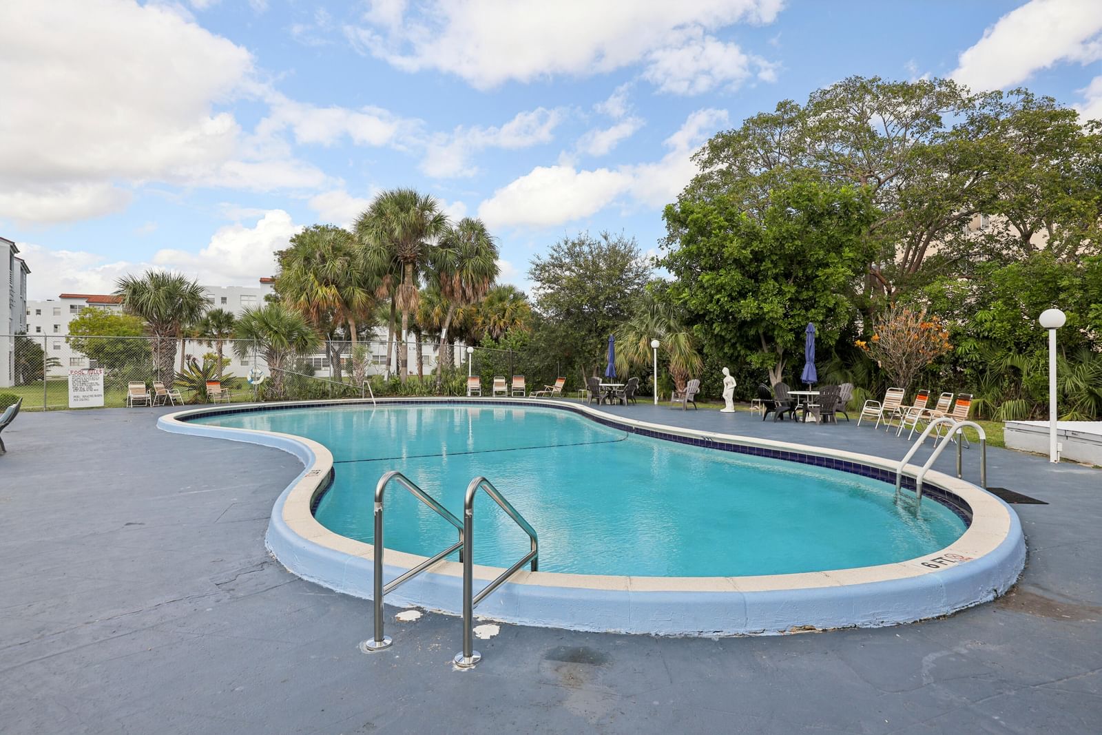 2860 Somerset Drive #412k, Lauderdale Lakes, FL 33311 photo 2