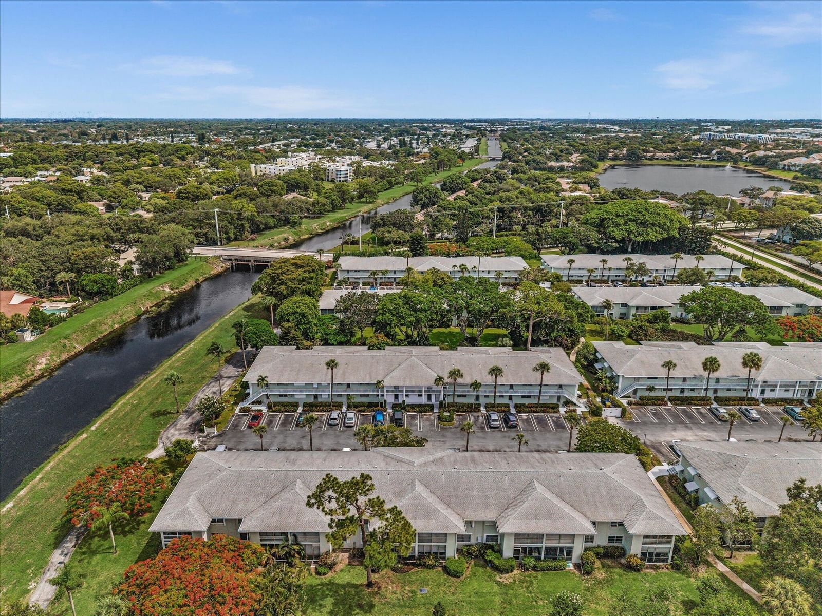 2420 SW 22nd Avenue #602, Delray Beach, FL 33445 photo 2