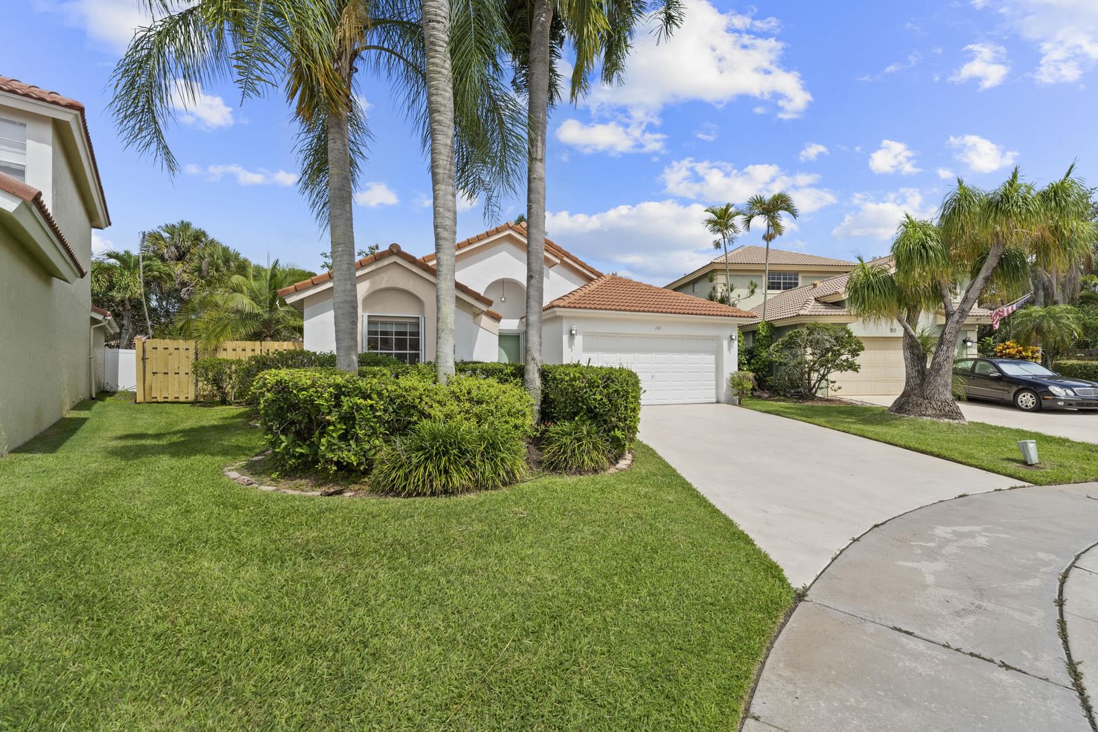 165 St Michaels Court, Jupiter, FL 33458 photo 2