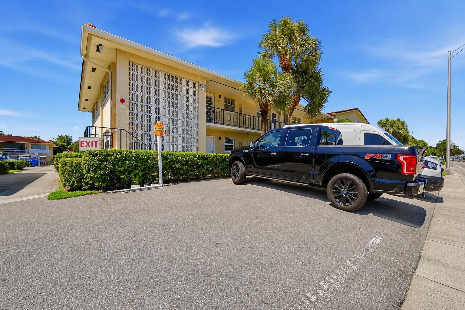 2160 NE 36th Street #37, Lighthouse Point, FL 33064 photo 2