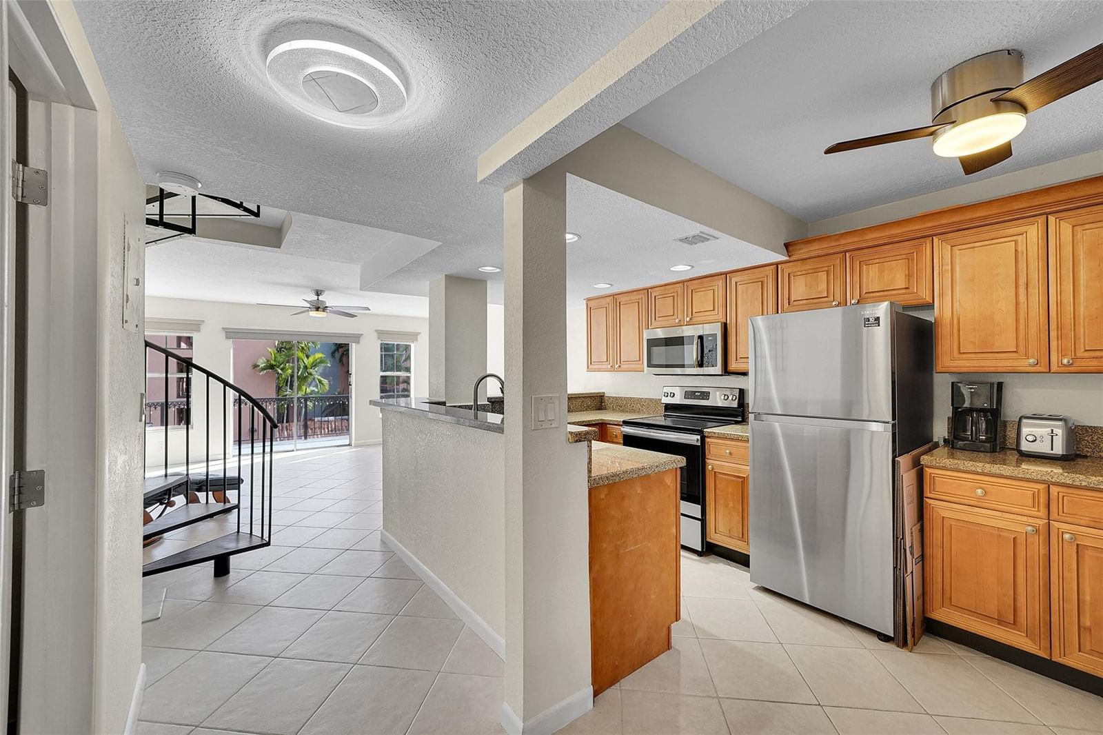 650 Tennis Club Drive #305, Fort Lauderdale, FL 33311 photo 2