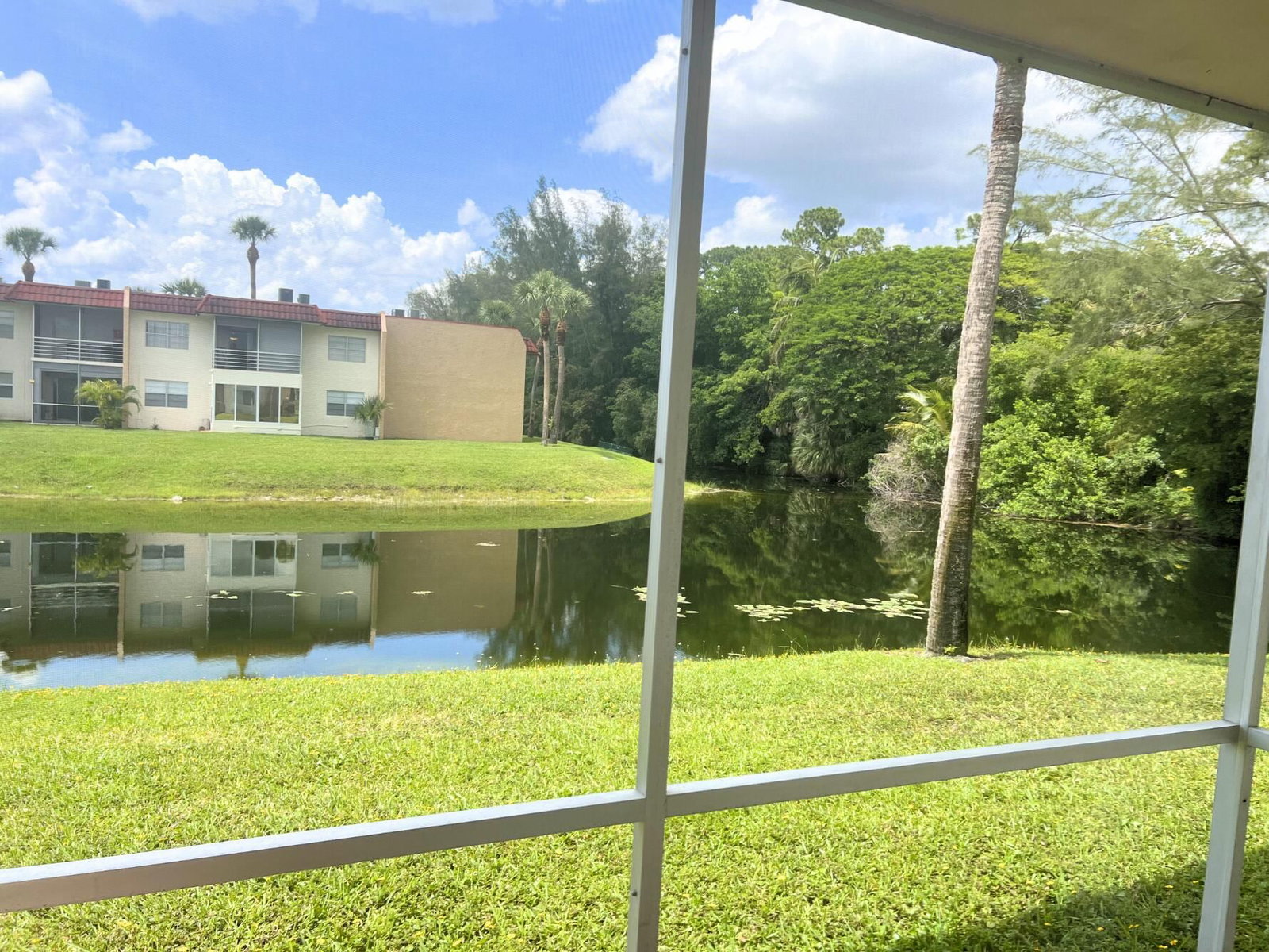 463 Lake Frances Drive #463, West Palm Beach, FL 33411 photo 2
