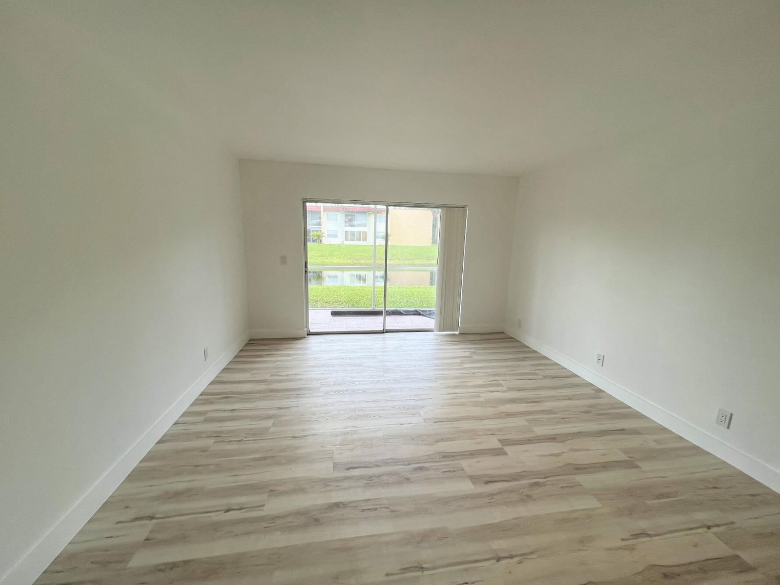 463 Lake Frances Drive #463, West Palm Beach, FL 33411 photo 4