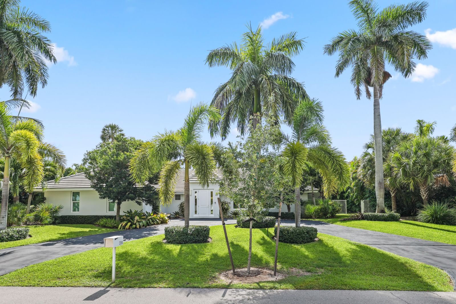 1386 S Atlantic Drive, Lantana, FL 33462 photo 4