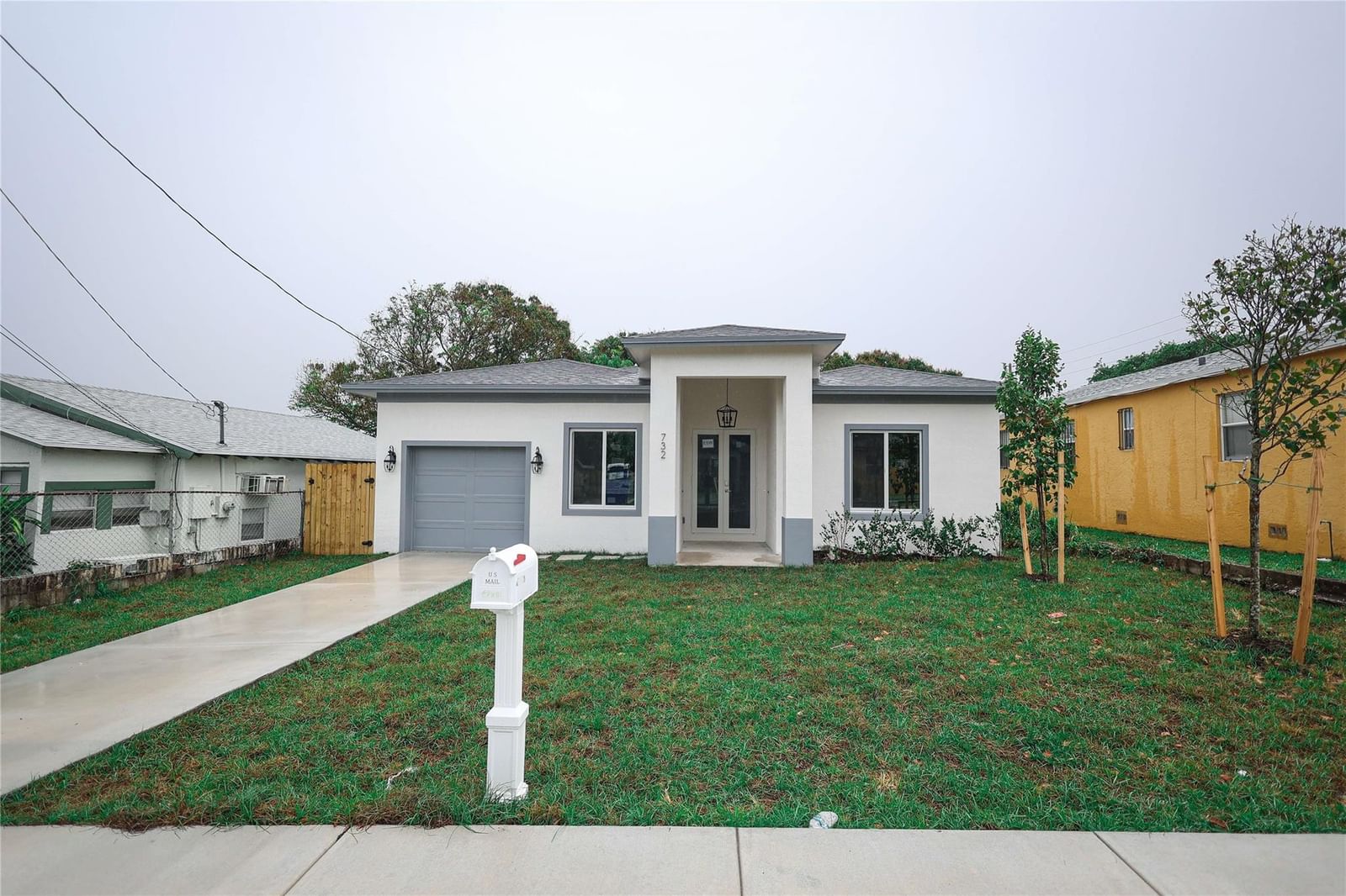 732 19th Street, West Palm Beach, FL 33407 photo 2