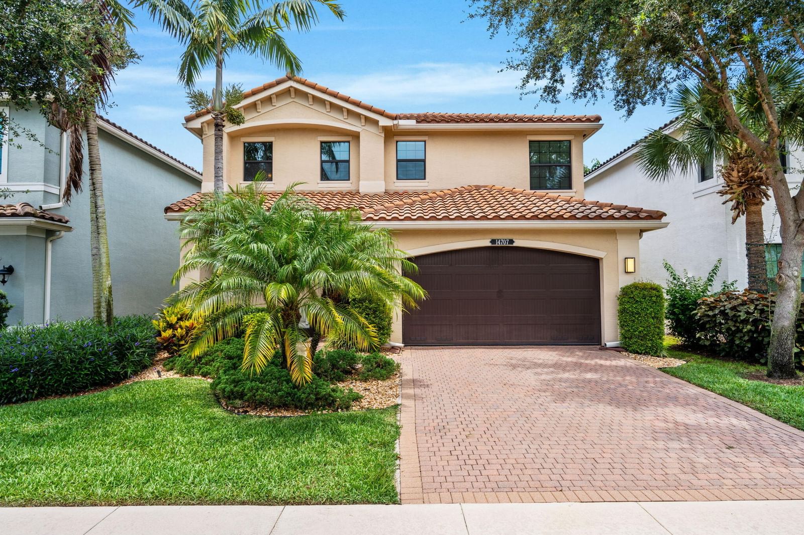 14707 Smokey Citrine Street, Delray Beach, FL 33446 photo 2