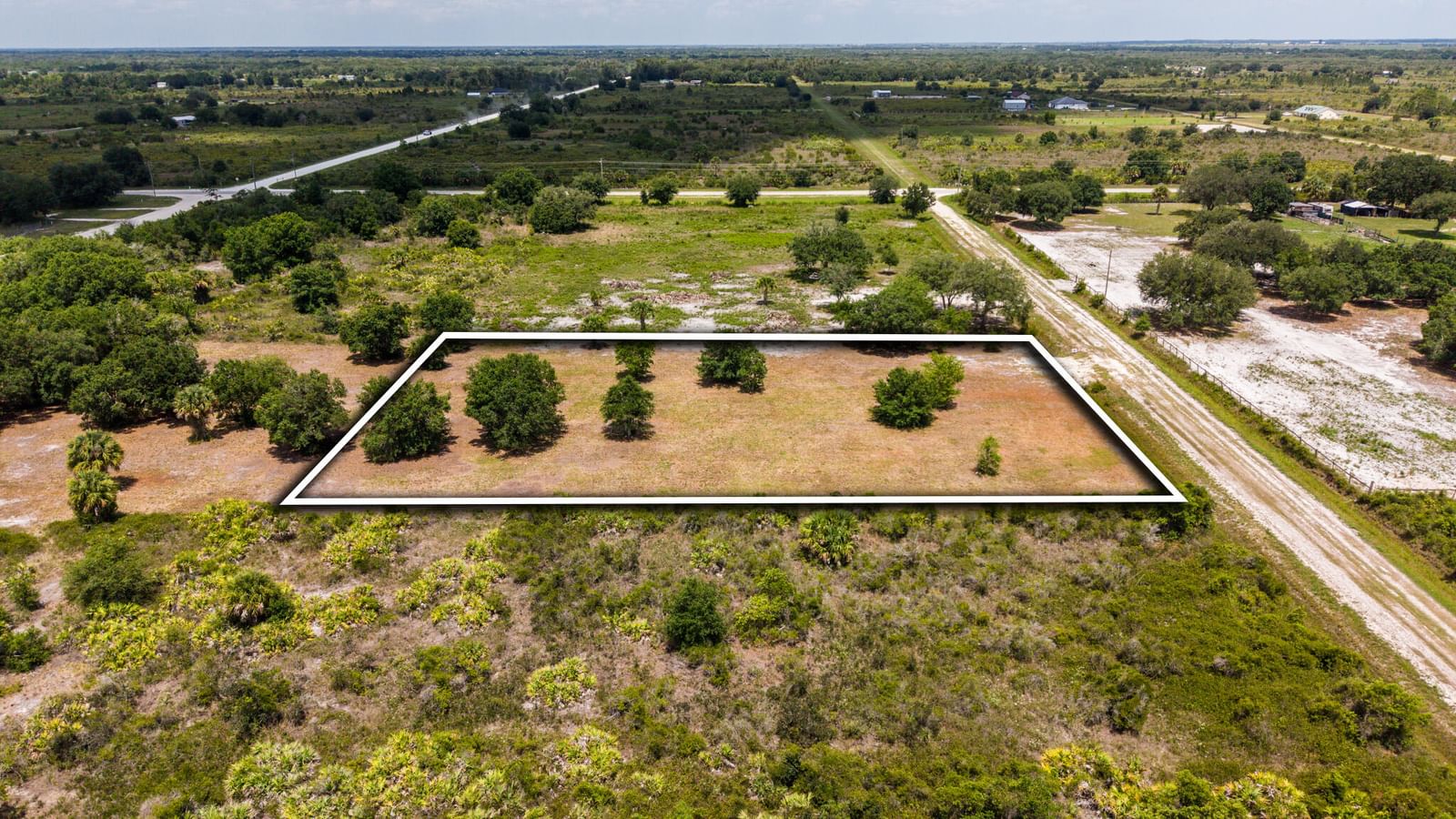 19371 NW 254th Street, Okeechobee, FL 34972 photo 2