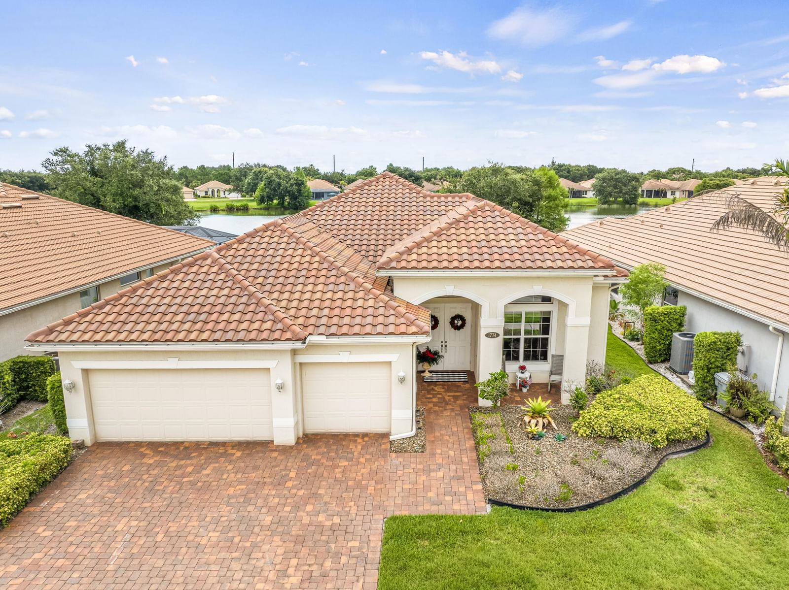 1774 Belmont Circle SW, Vero Beach, FL 32968 photo 2
