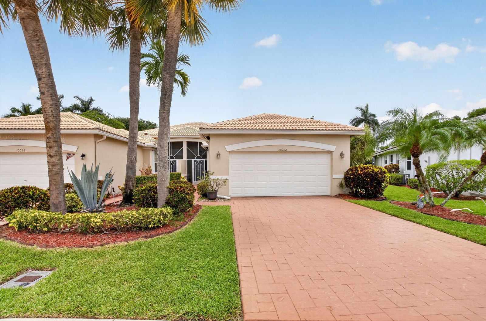 10632 Royal Caribbean Circle, Boynton Beach, FL 33437 photo 2