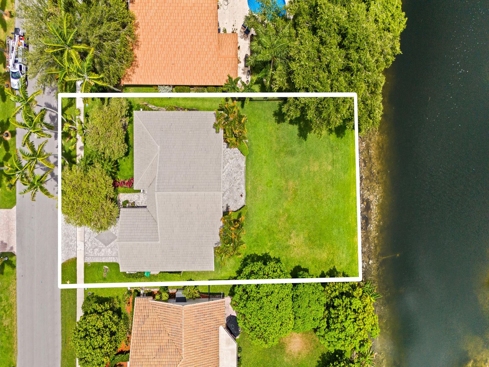1750 W Oak Knoll Circle, Davie, FL 33324 photo 5