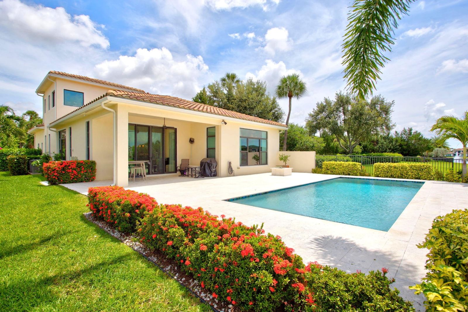 8236 Grand Prix Lane, Boynton Beach, FL 33472 photo 3