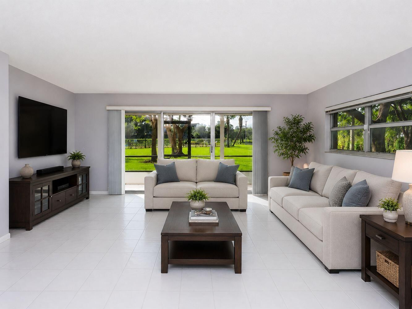 550 SW 137 Avenue #L114, Pembroke Pines, FL 33027 photo 2