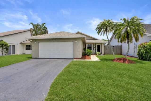 8340 SW 41st Street, Davie, FL 33328 photo 2