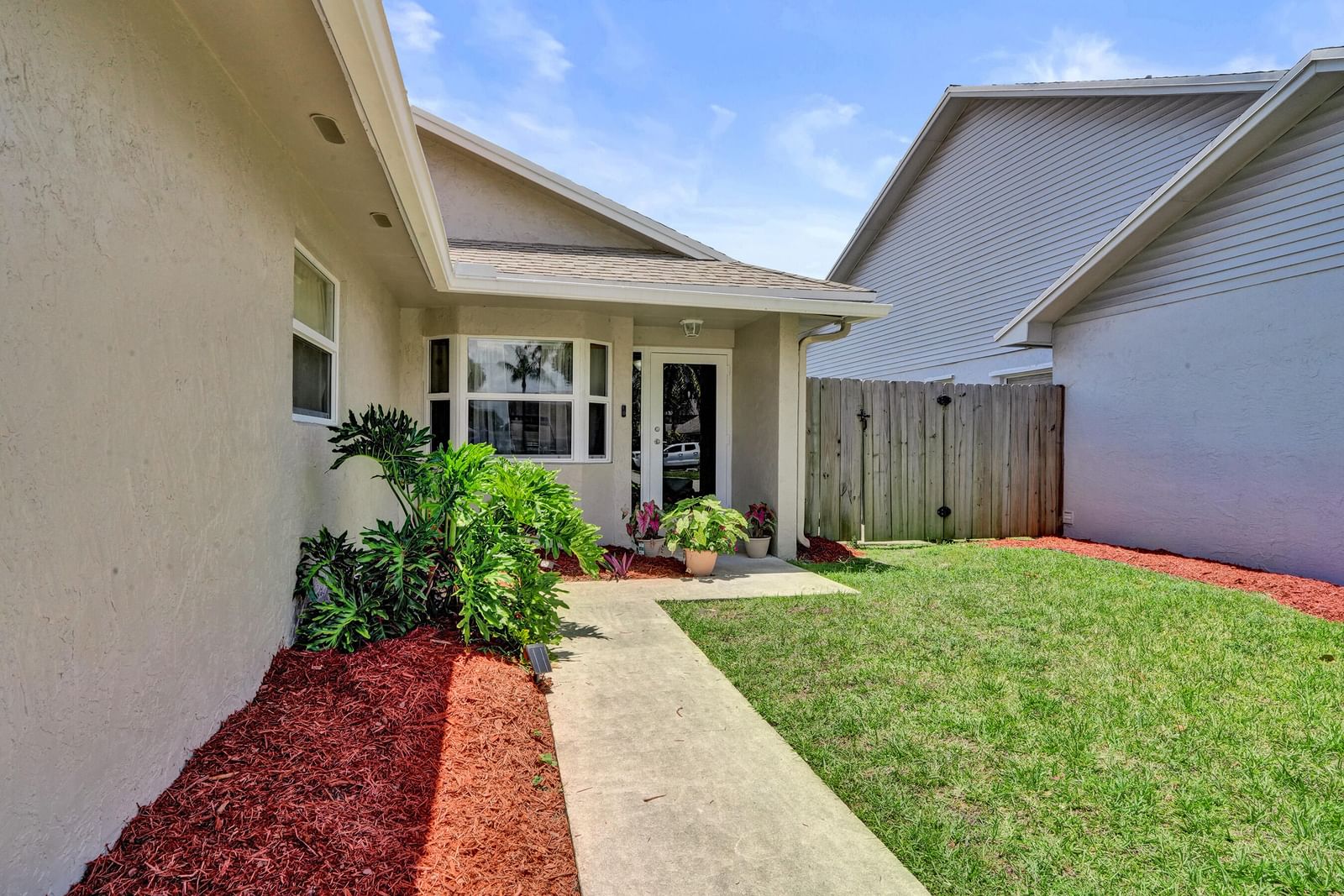 8340 SW 41st Street, Davie, FL 33328 photo 3