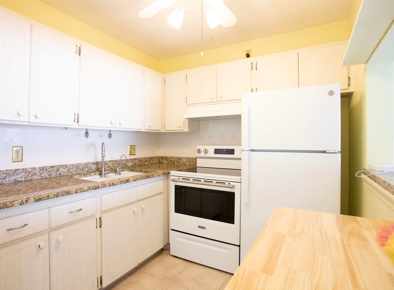 3160 Lake Osborne Drive #108, Lake Worth Beach, FL 33461 photo 4