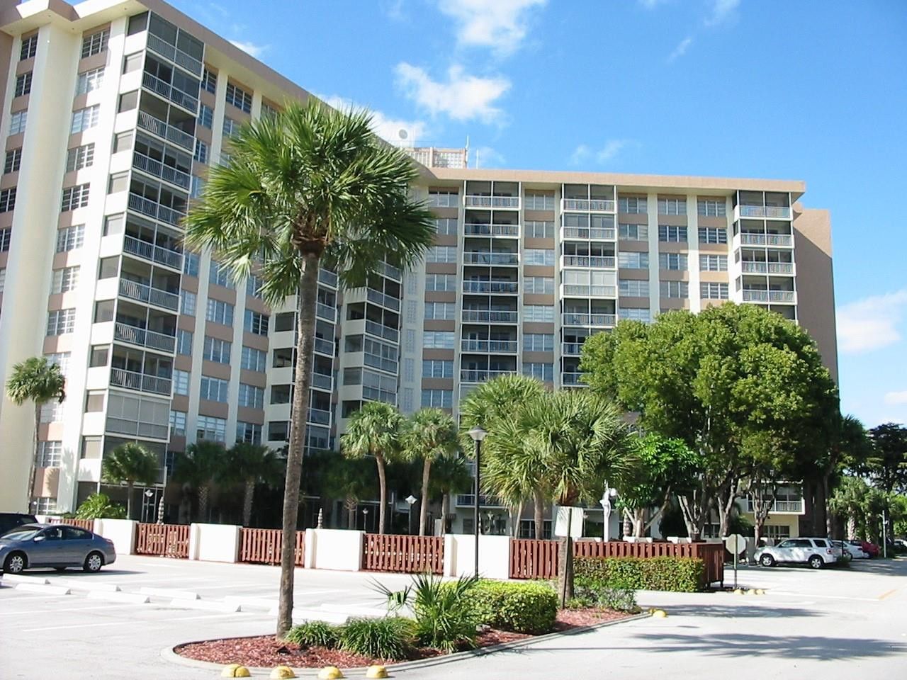 10777 W Sample Road #1104, Coral Springs, FL 33065 photo 2