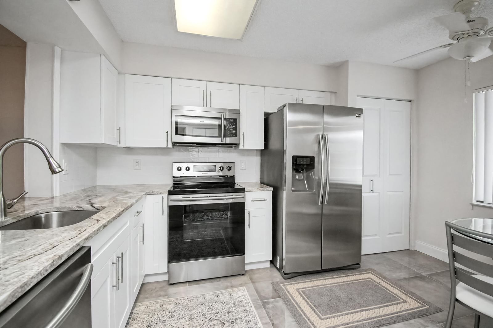 7351 Kinghurst Drive #301, Delray Beach, FL 33446 photo 3