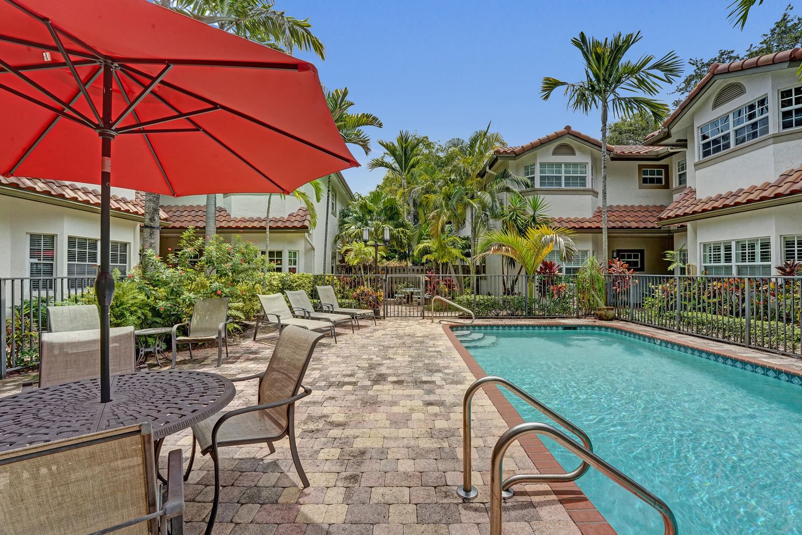620 NE 9th Avenue #6, Fort Lauderdale, FL 33304 photo 4