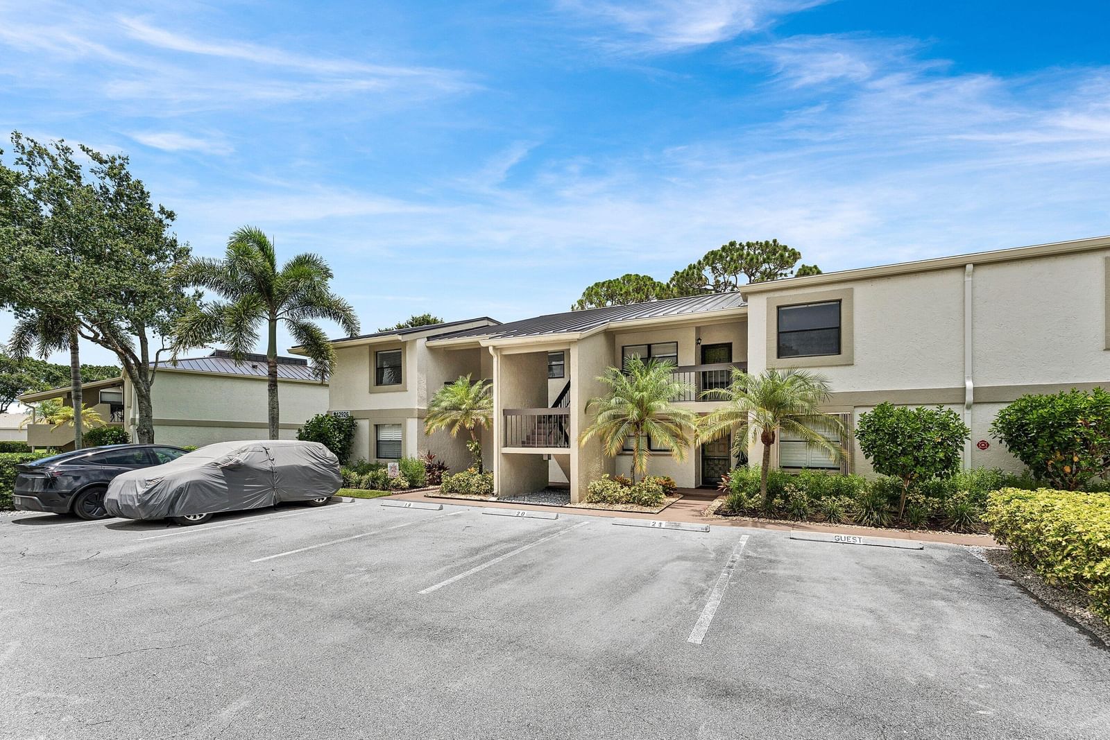 12926 Briarlake Drive #201, Palm Beach Gardens, FL 33418 photo 3