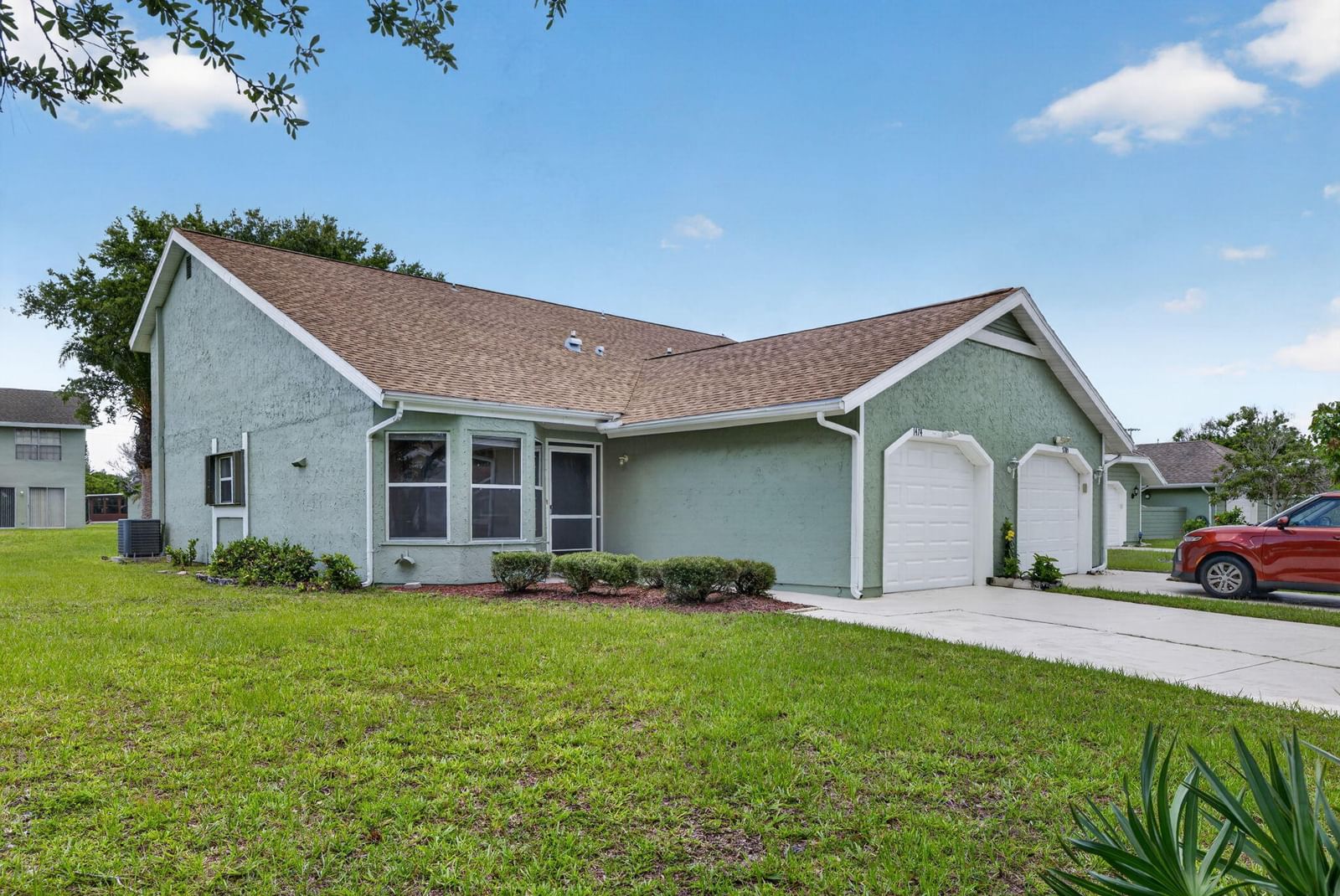 1474 SE Rivergreen Circle, Port St Lucie, FL 34952 photo 2