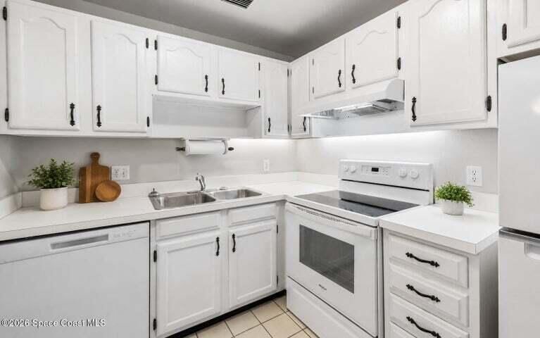 25 Vista Gardens Trail #204, Vero Beach, FL 32962 photo 4
