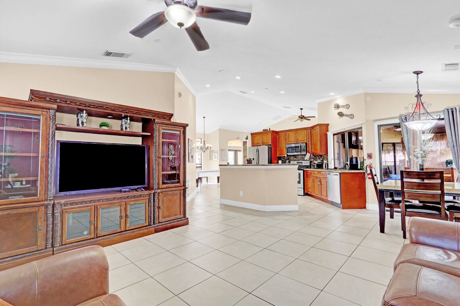 2150 SW Imperial Street, Port St Lucie, FL photo 4