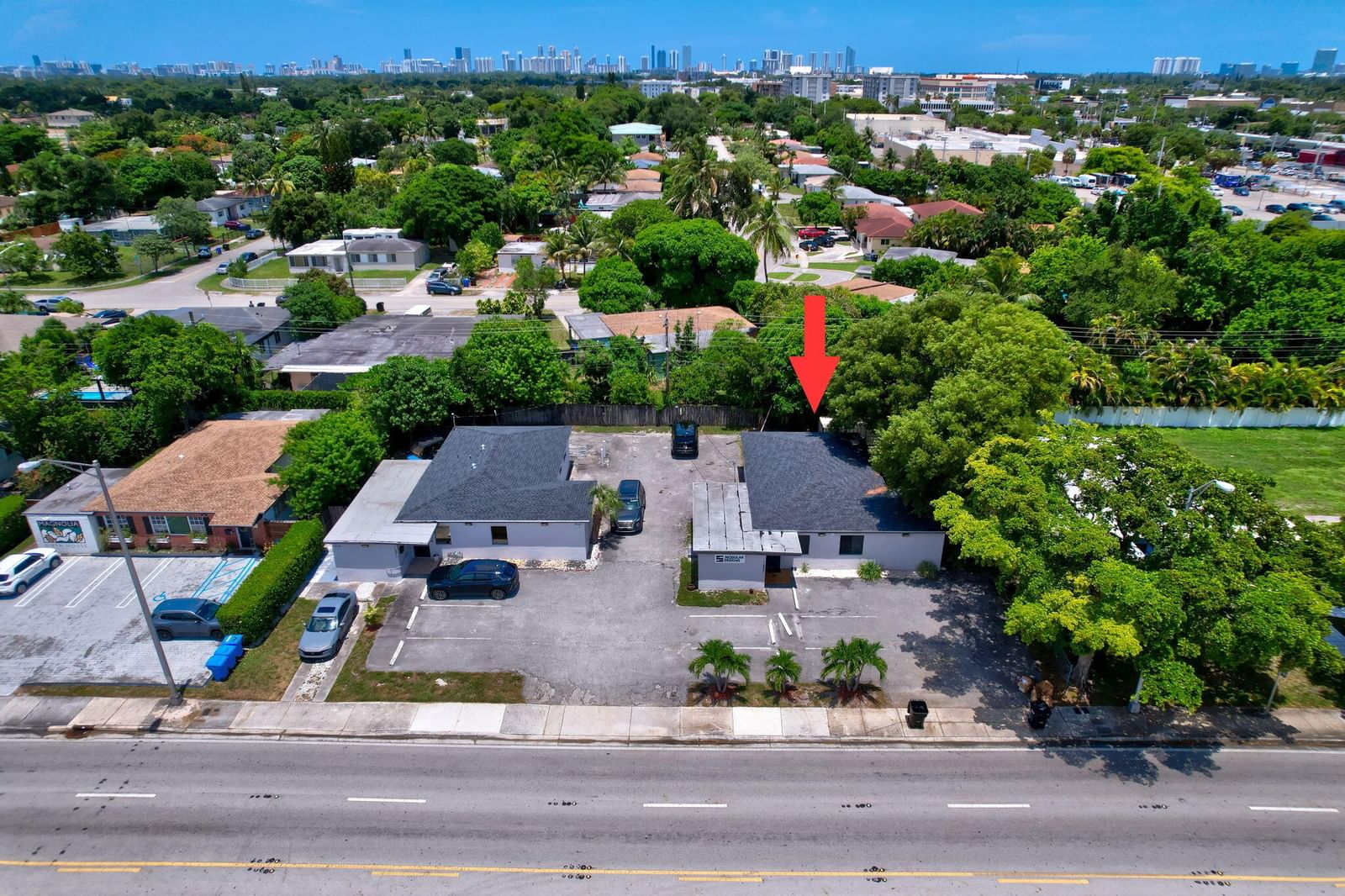 16811 NE 6th Avenue, North Miami Beach, FL photo 2