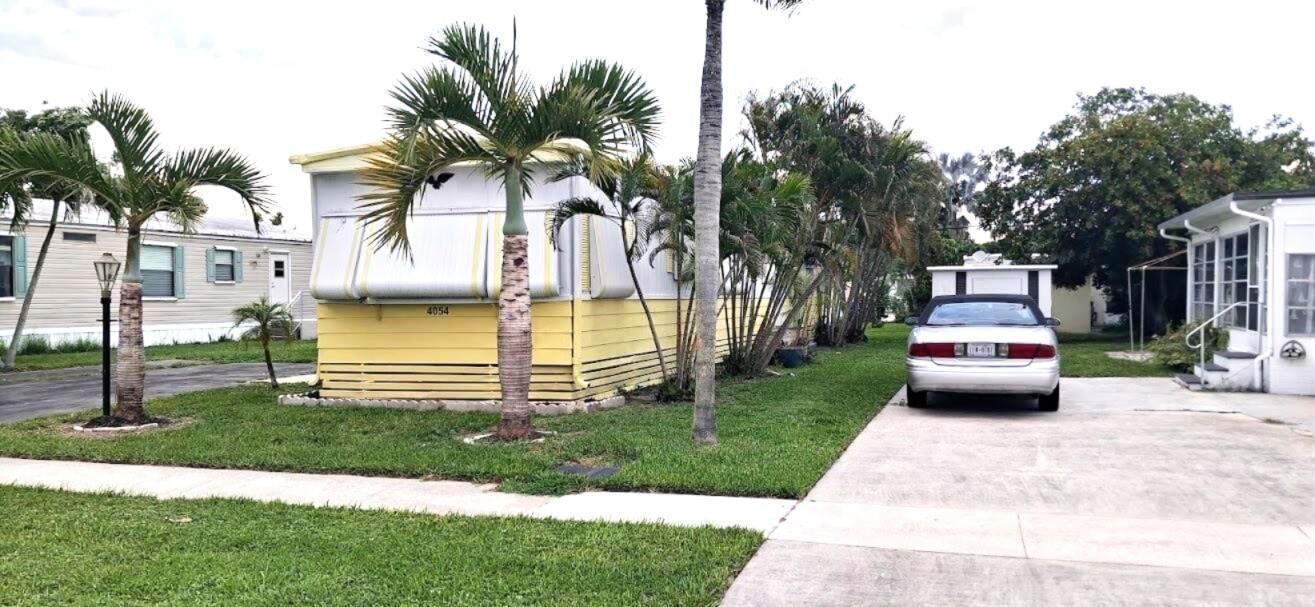 4054 Marigold Road, Boynton Beach, FL 33436 photo 4