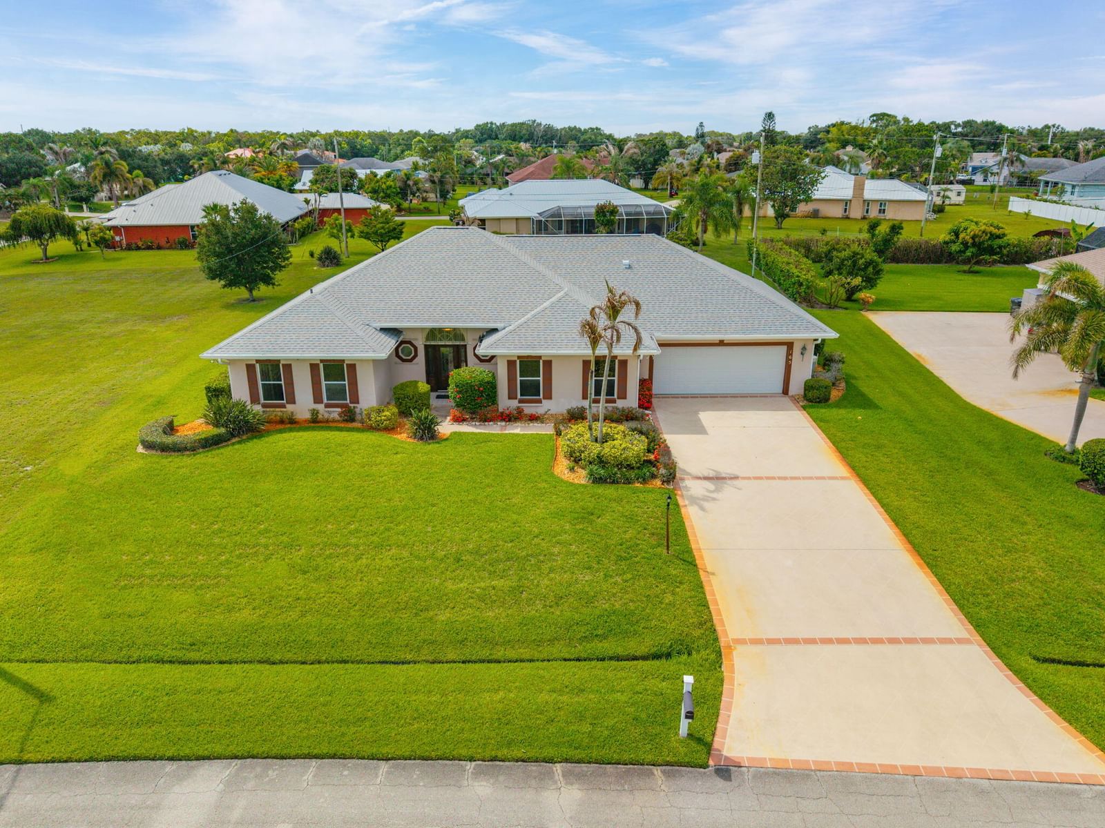 165 SW Hawthorne Circle, Port St Lucie, FL 34953 photo 2