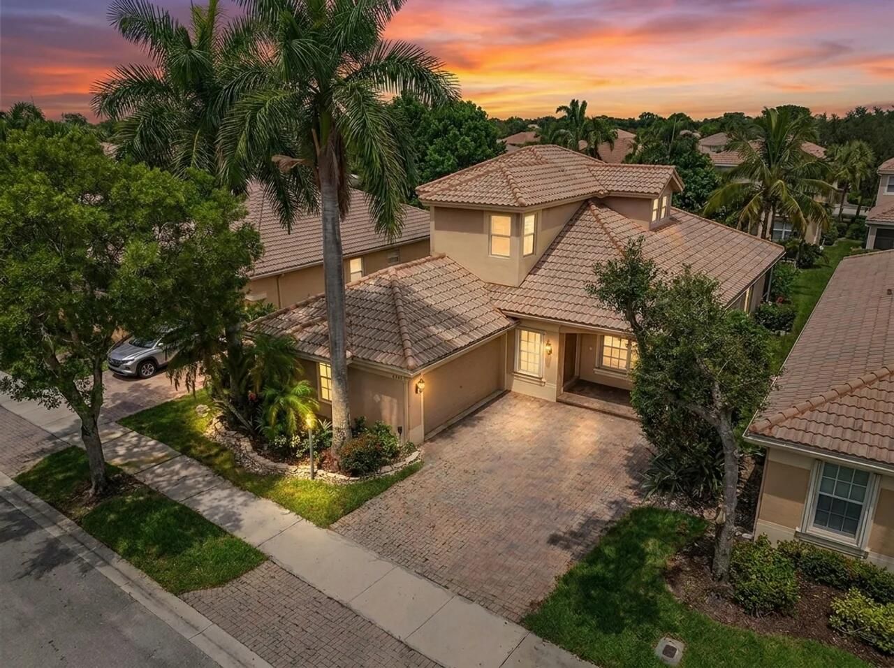 6443 NW 110th Avenue, Parkland, FL 33076 photo 2