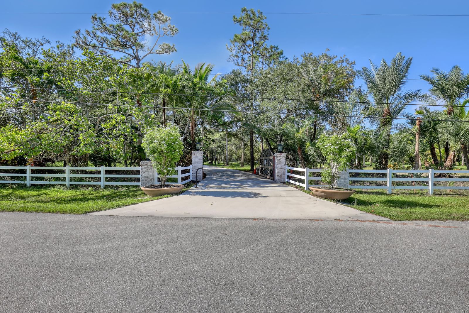 10780 Anderson Lane, Wellington, FL 33449 photo 4