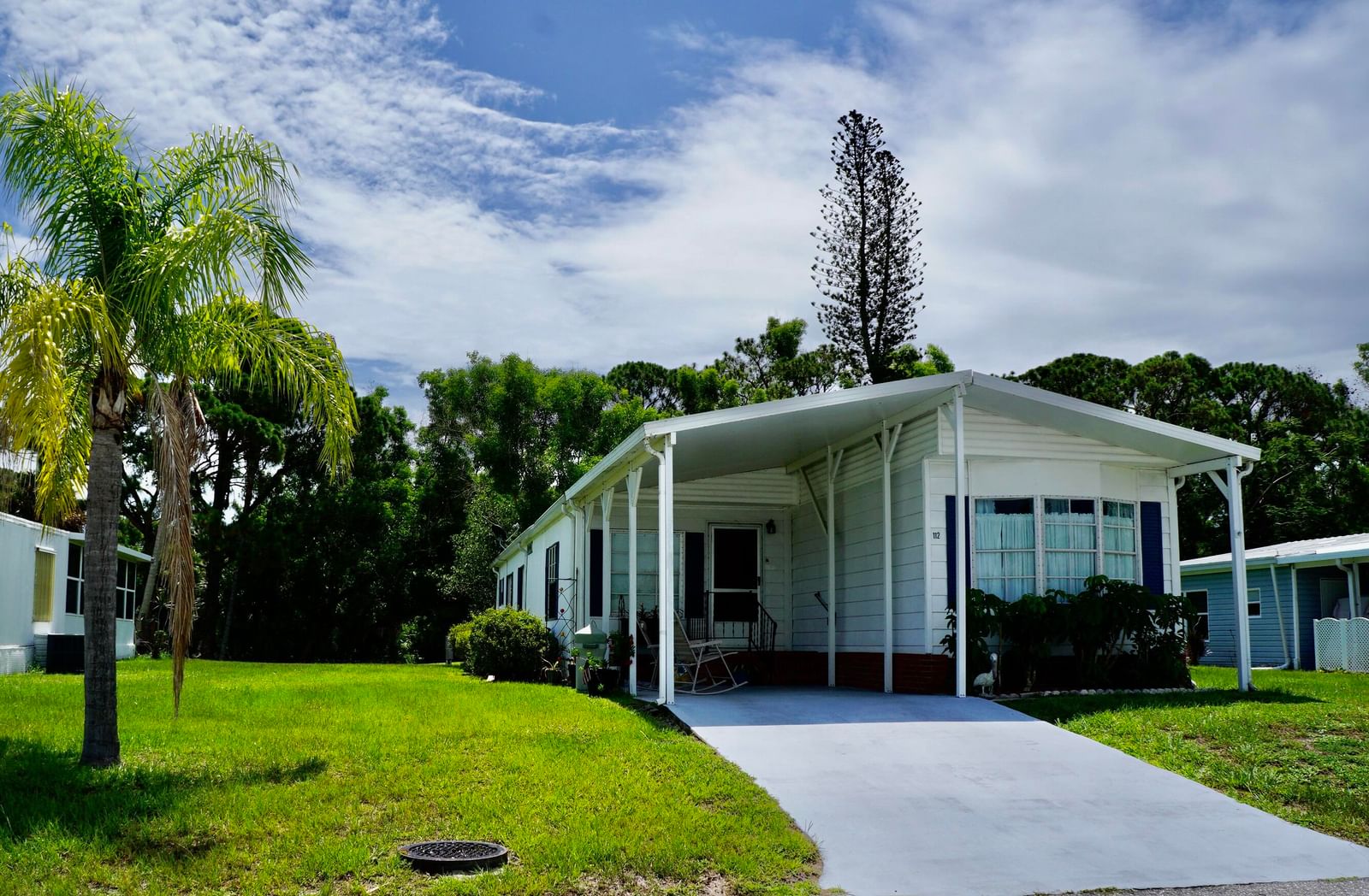 112 W Caribbean, Port St Lucie, FL 34952 photo 2