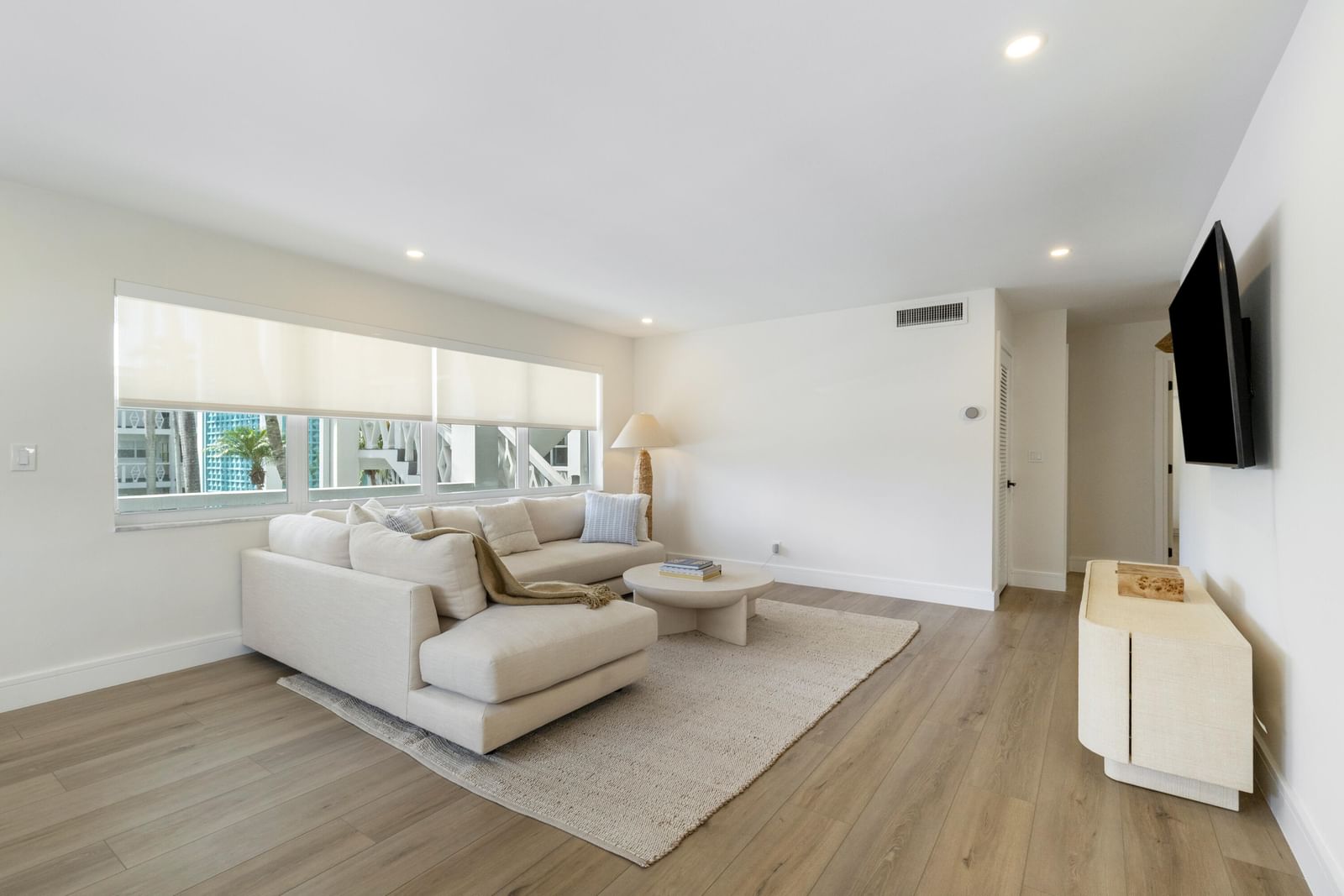 419 Golden Isles Drive #210, Hallandale Beach, FL 33009 photo 4