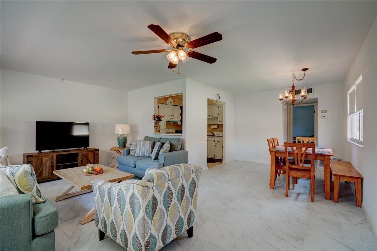 222 Saxony E #222, Delray Beach, FL 33446 photo 3
