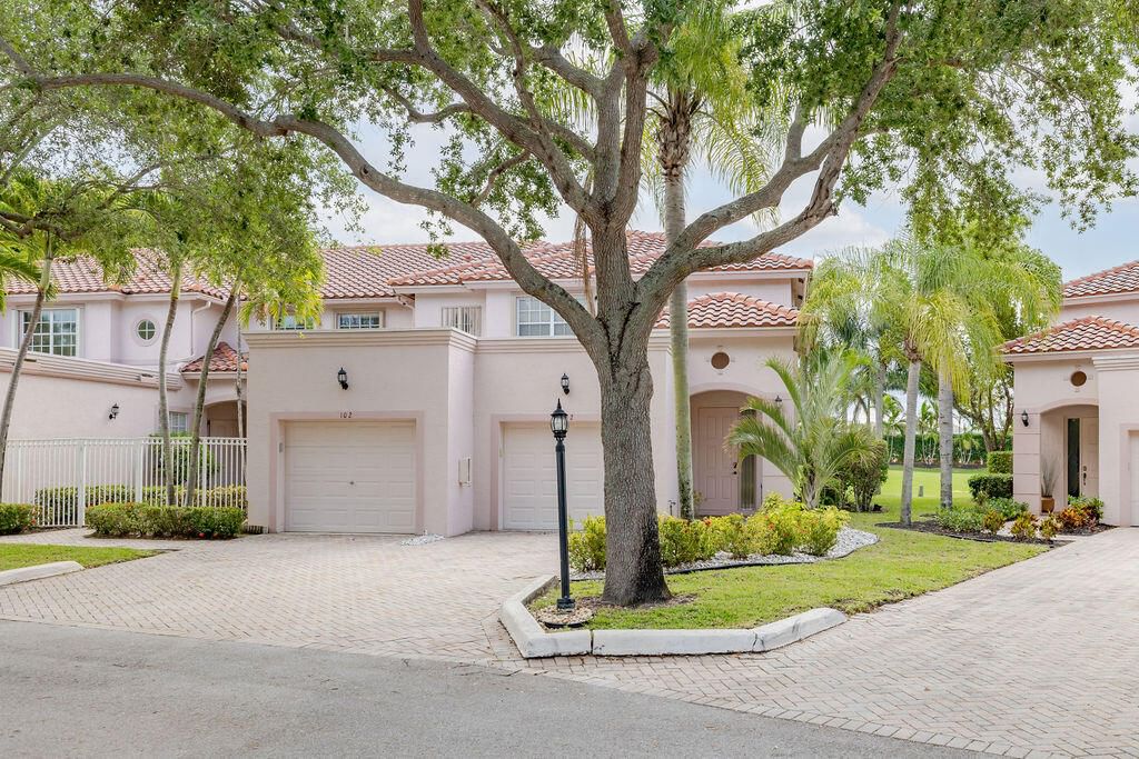 8050 Aberdeen Drive #202, Boynton Beach, FL 33472 photo 5