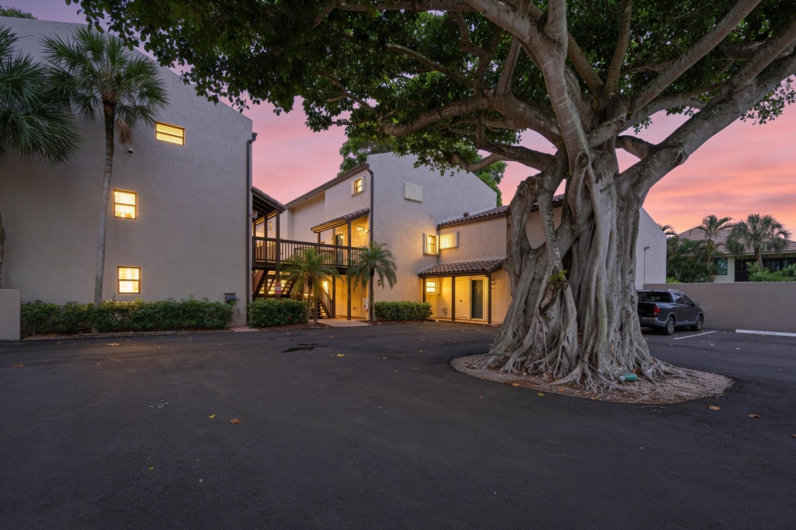 149 NW 70th ST #302b, Boca Raton, FL 33487 photo 2