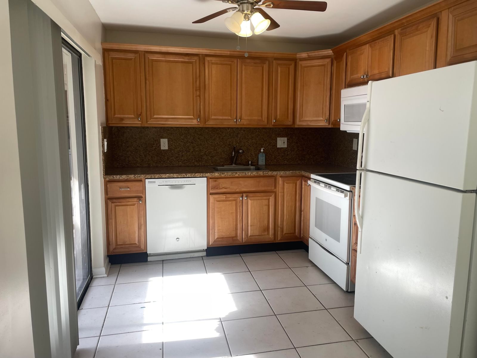 498 Piedmont K #498, Delray Beach, FL 33484 photo 2