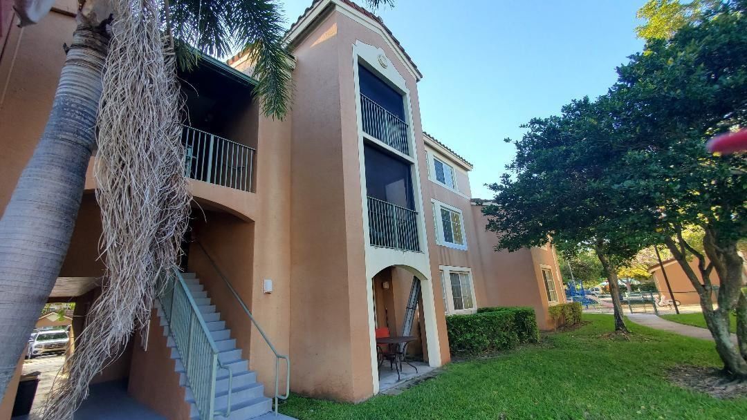 4844 N State Road 7 #2304, Coconut Creek, FL 33073 photo 2