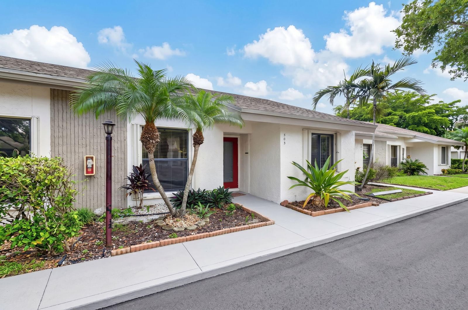 3076 S Oakland Forest Drive #503, Oakland Park, FL 33309 photo 2