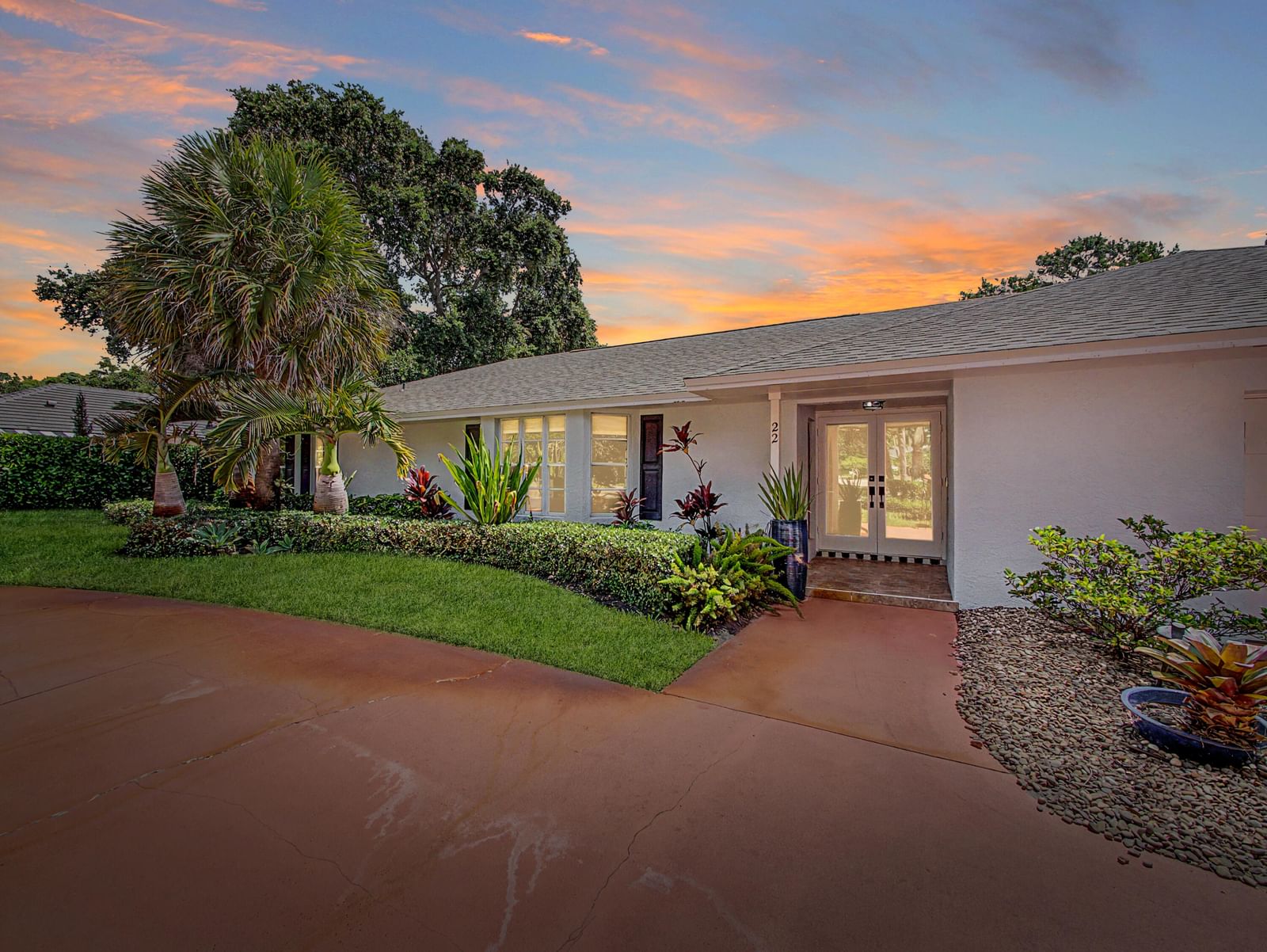 22 Banyan Road, Sewalls Point, FL 34996 photo 2