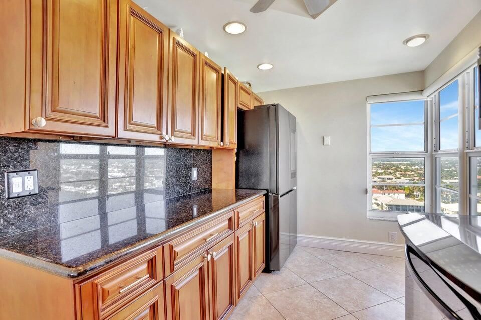 1021 Hillsboro Mile #1108, Hillsboro Beach, FL 33062 photo 5