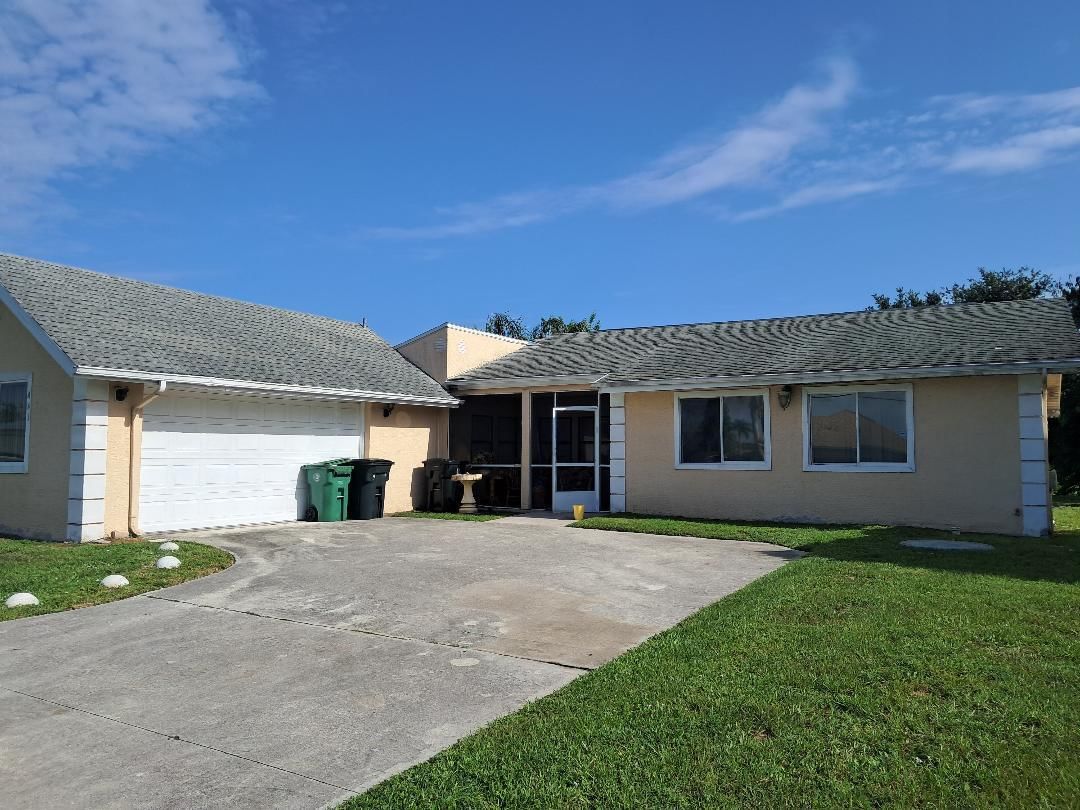 441 SW Todd Avenue, Port St Lucie, FL 34983 photo 2