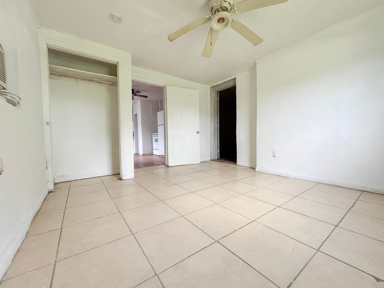 6142 SW 40th Court, Miramar, FL 33023 photo 5
