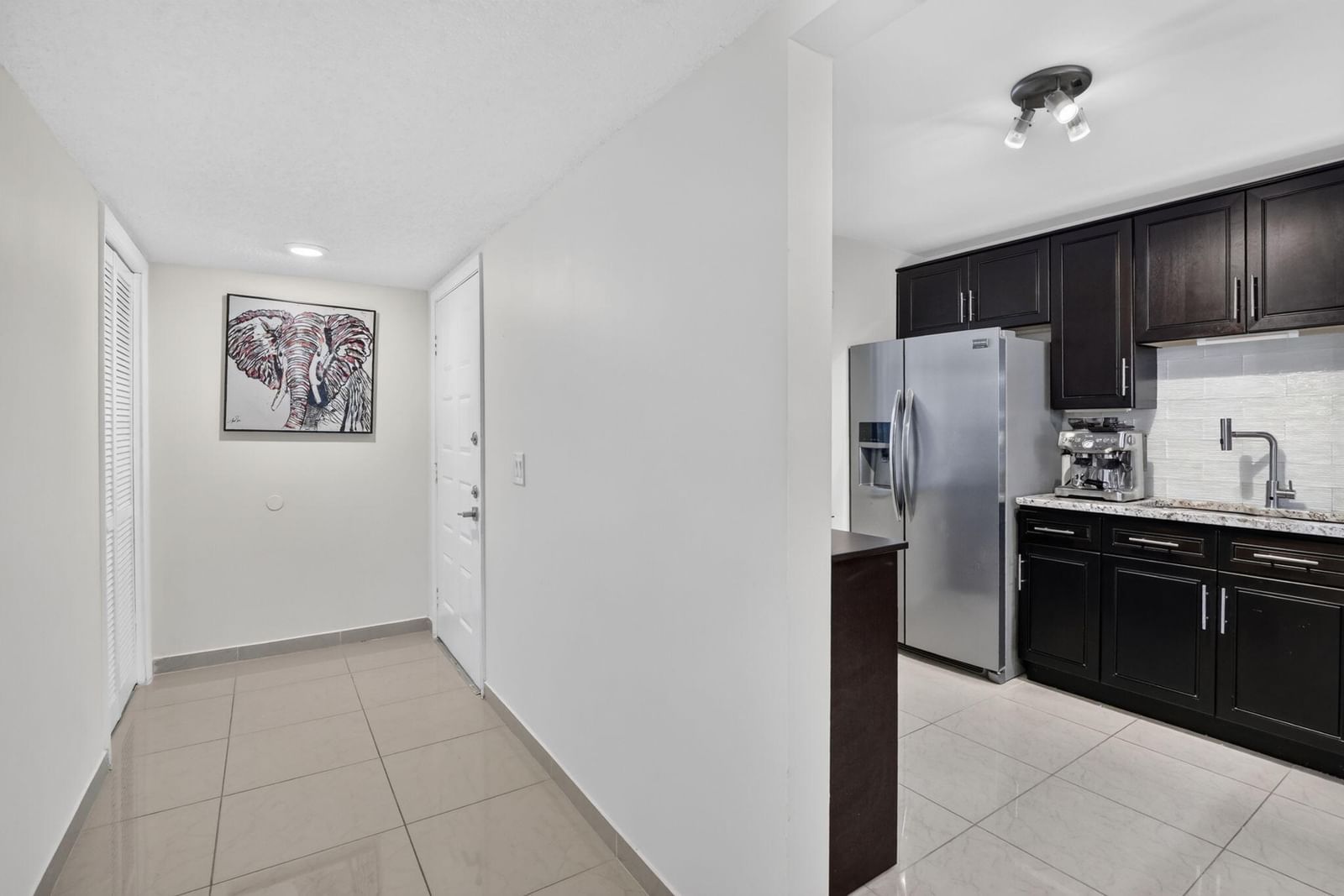 410 Lakeview Drive #103, Weston, FL 33326 photo 2