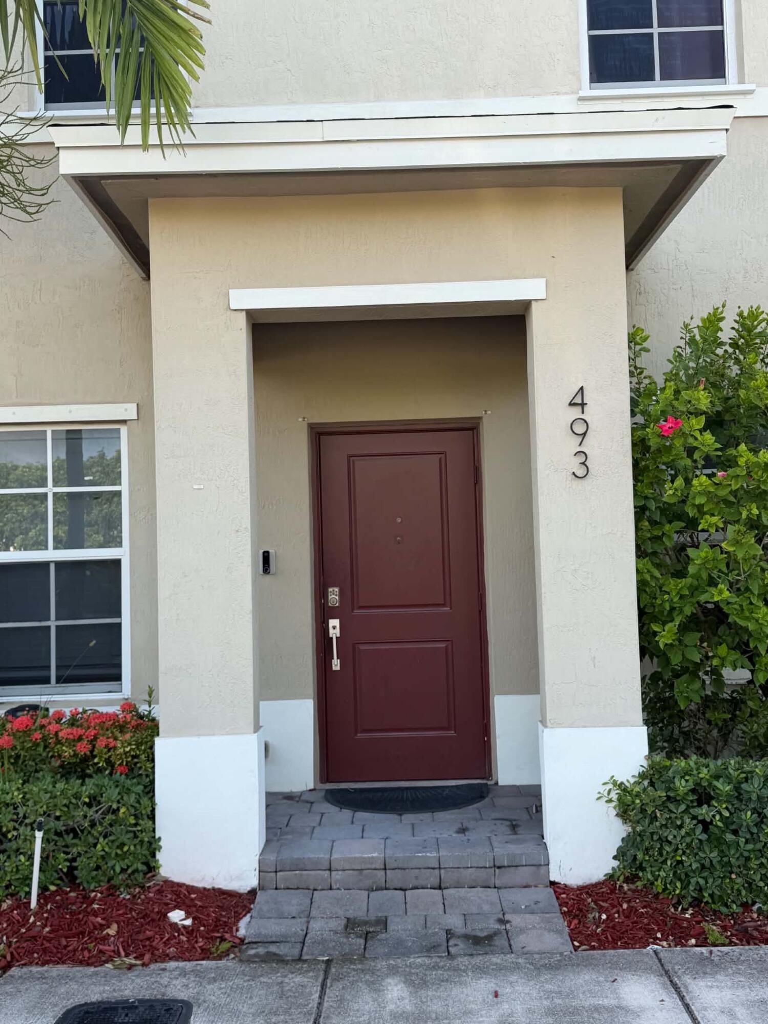 493 NE 5th Place, Florida City, FL 33034 photo 2