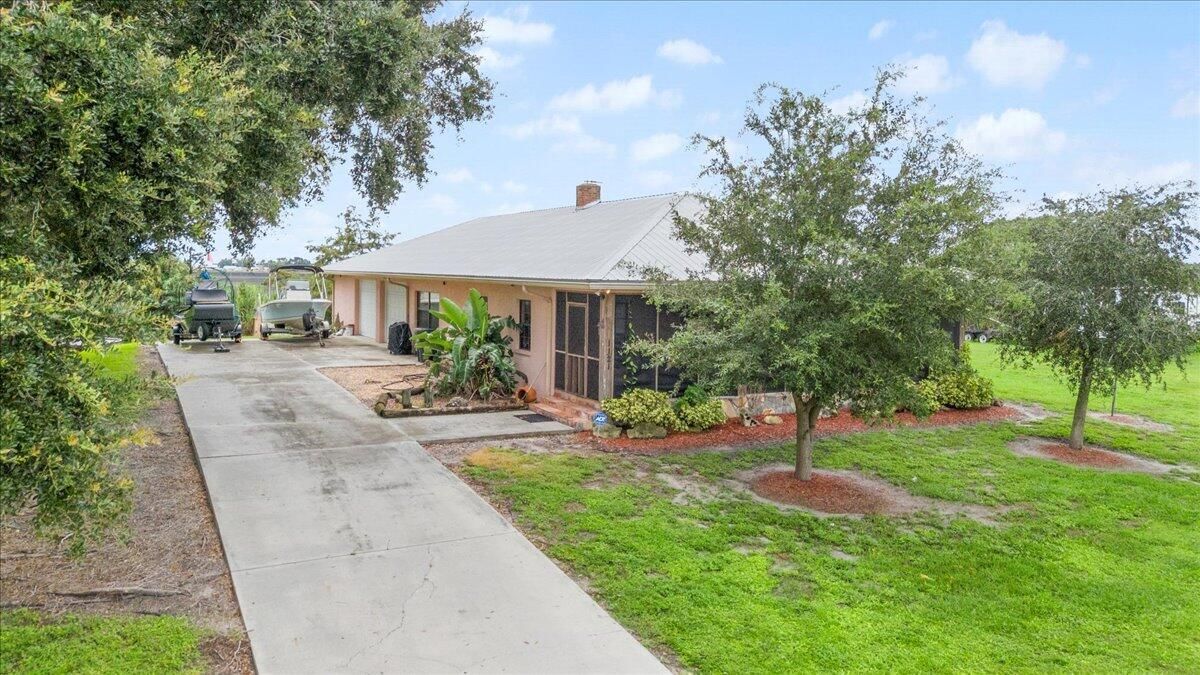 1121 River Road, Moore Haven, FL 33471 photo 2
