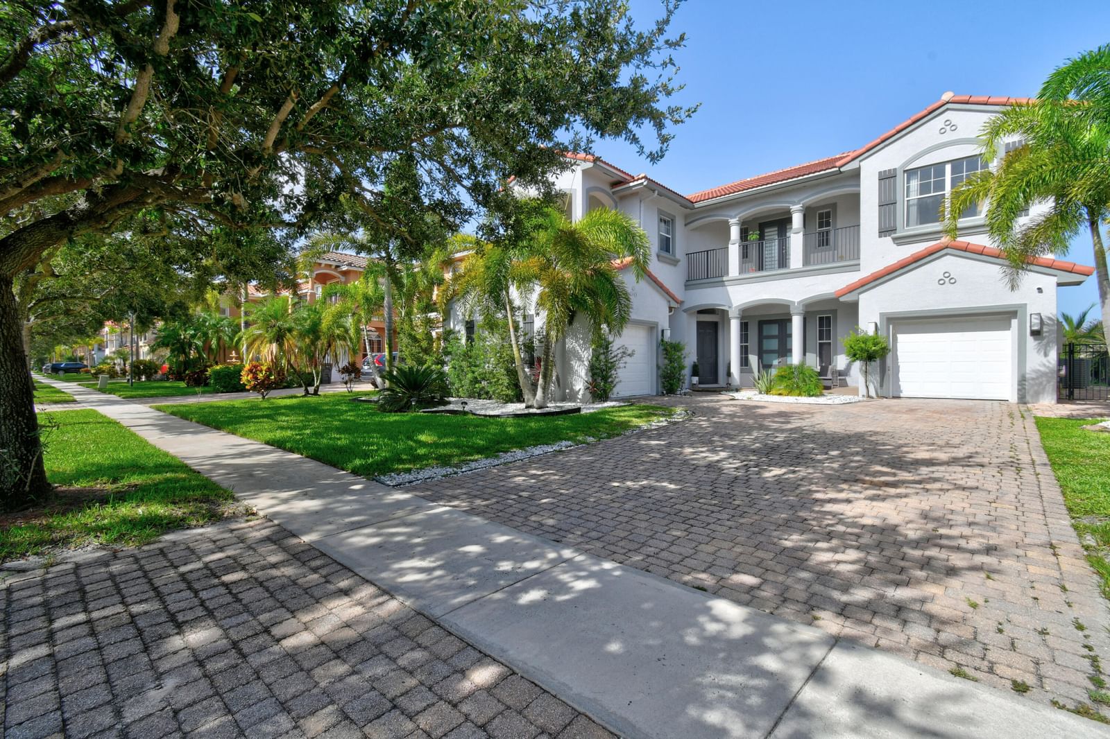 700 Cresta Circle, West Palm Beach, FL 33413 photo 3